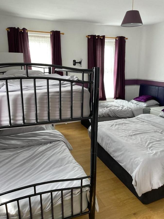 Park View Hotel And Guest House St Helens  Екстериор снимка