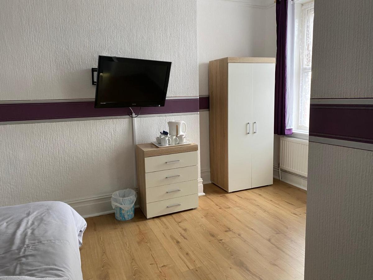 Park View Hotel And Guest House St Helens  Екстериор снимка