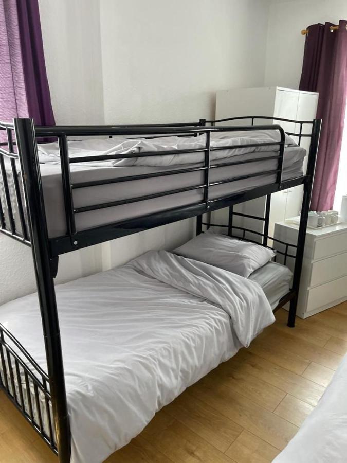 Park View Hotel And Guest House St Helens  Екстериор снимка