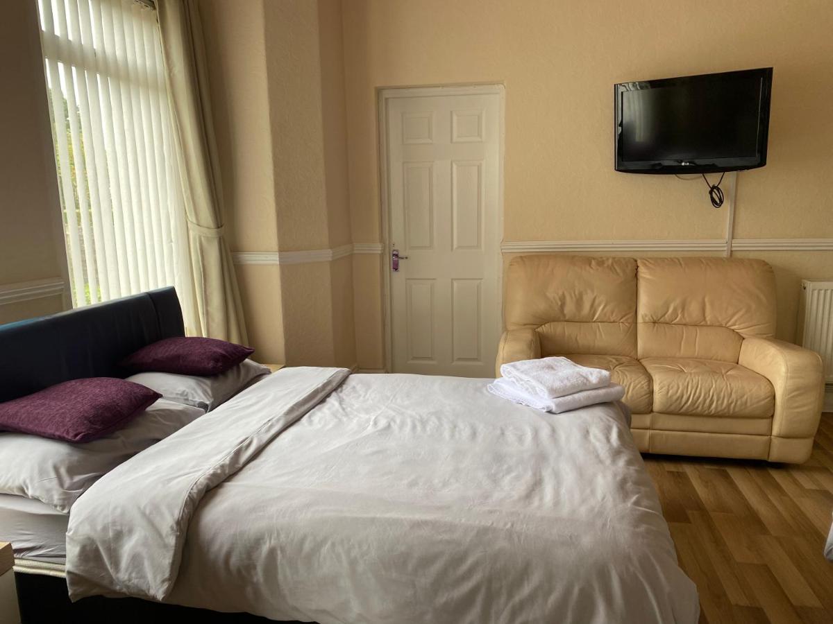 Park View Hotel And Guest House St Helens  Екстериор снимка